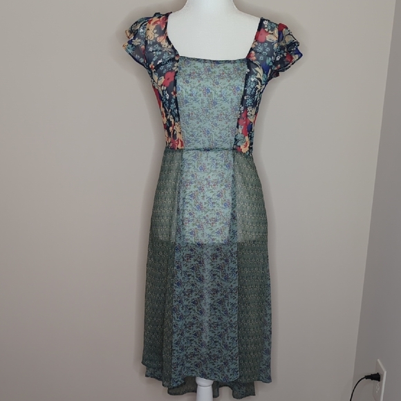Abercrombie & Fitch Dresses & Skirts - Abercrombie And Fitch Mixed Floral Panel Midi Dress in Teal and Navy